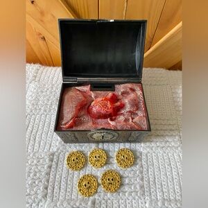 RARE Disney Pirates Of the Caribbean Dead Mans Chest Bank